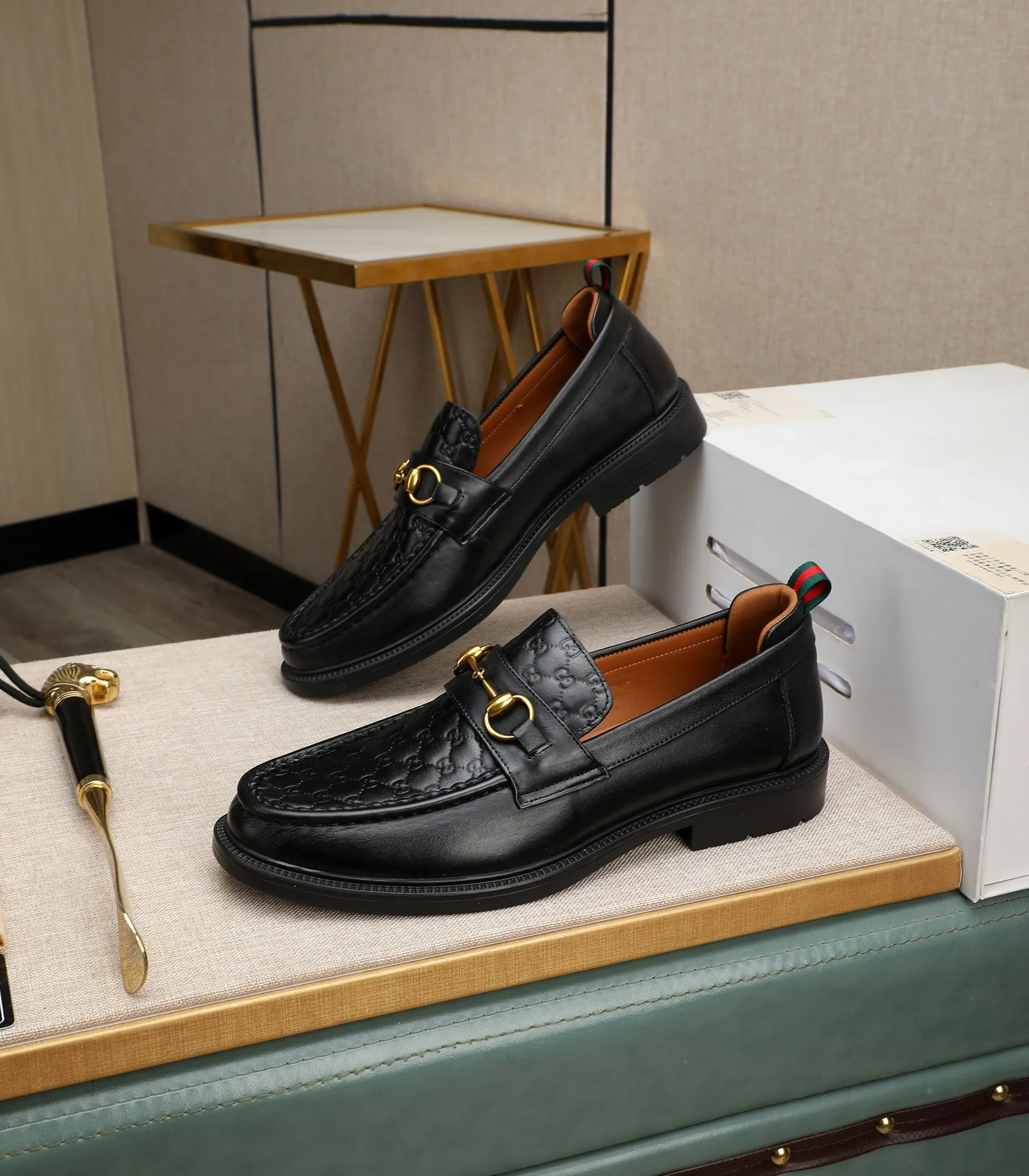 Men's men's shoes💰500📛📛Original (water-dyed cow lining) Gucci GUCCI official website formal shoes🌀 Italian🇮🇹imported cowhide➕top imported water-dyed cowhide lining💋Finely handmade original bottom, the real thing looks better when photographed in person Standard size 38-44